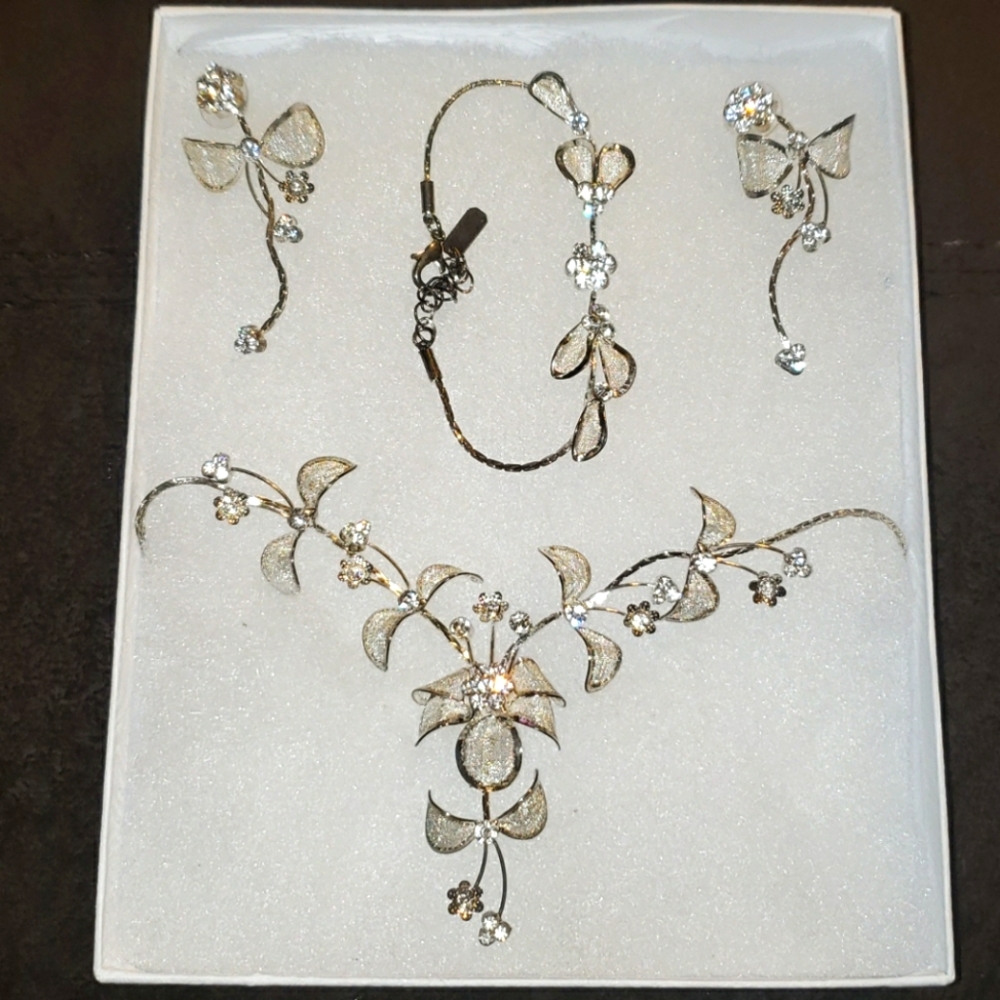 Jewelry set